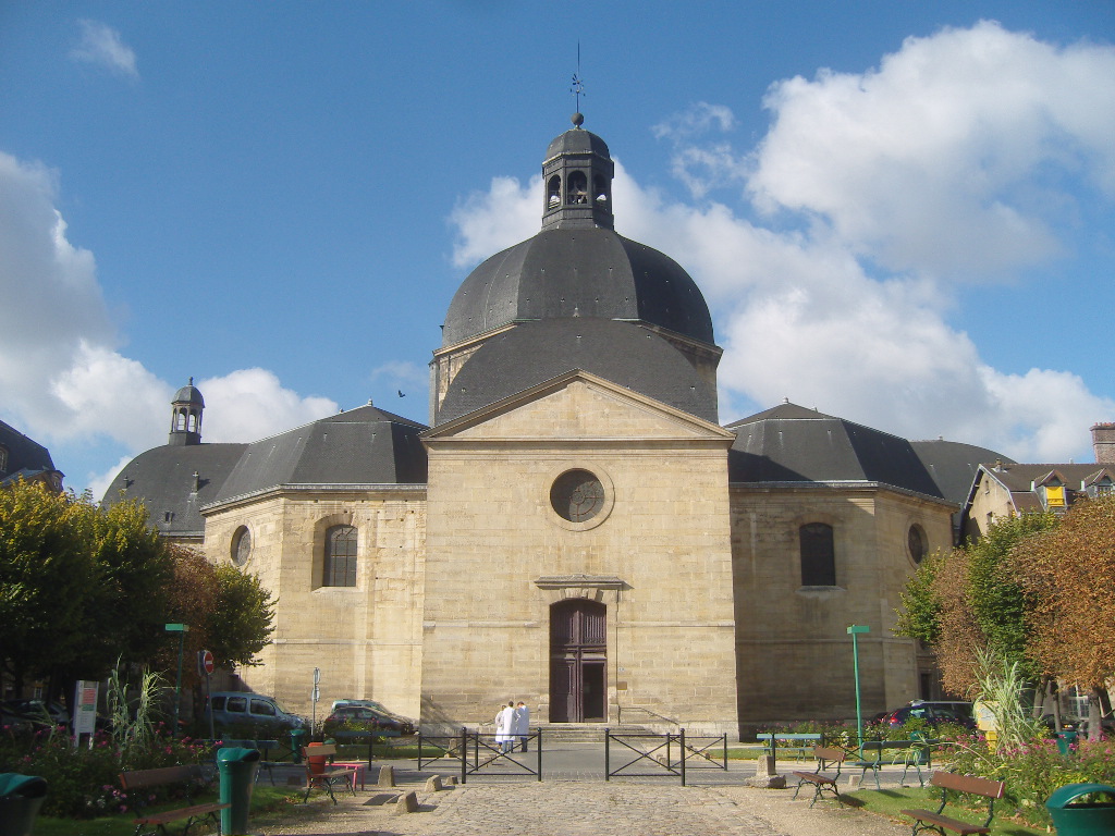 Illustration : Chapelle Saint-Louis de la Salpêtrière - façade Est